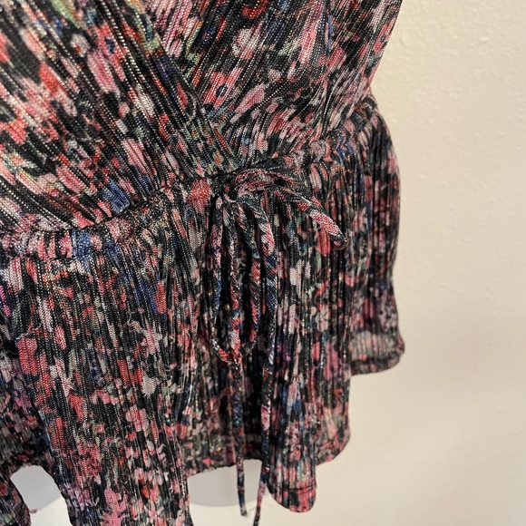 Floral Metallic Faux Wrap Top - Picture 2 of 7